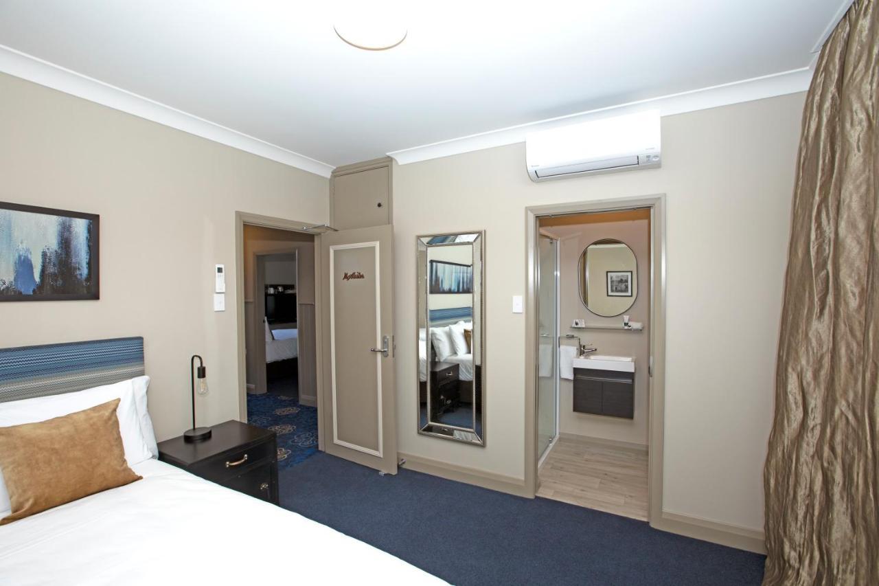The Com Plex Motel Whakatane Buitenkant foto