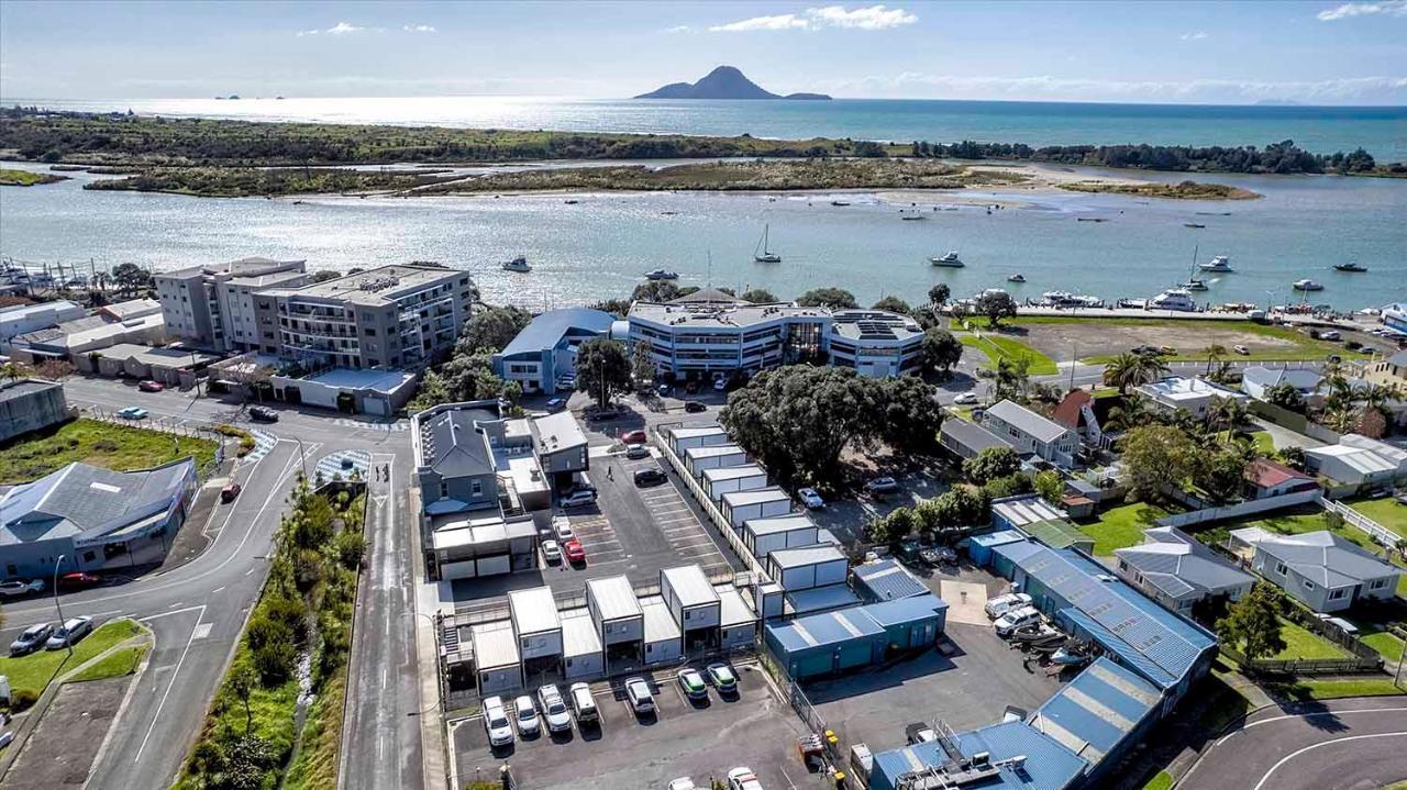 The Com Plex Motel Whakatane Buitenkant foto