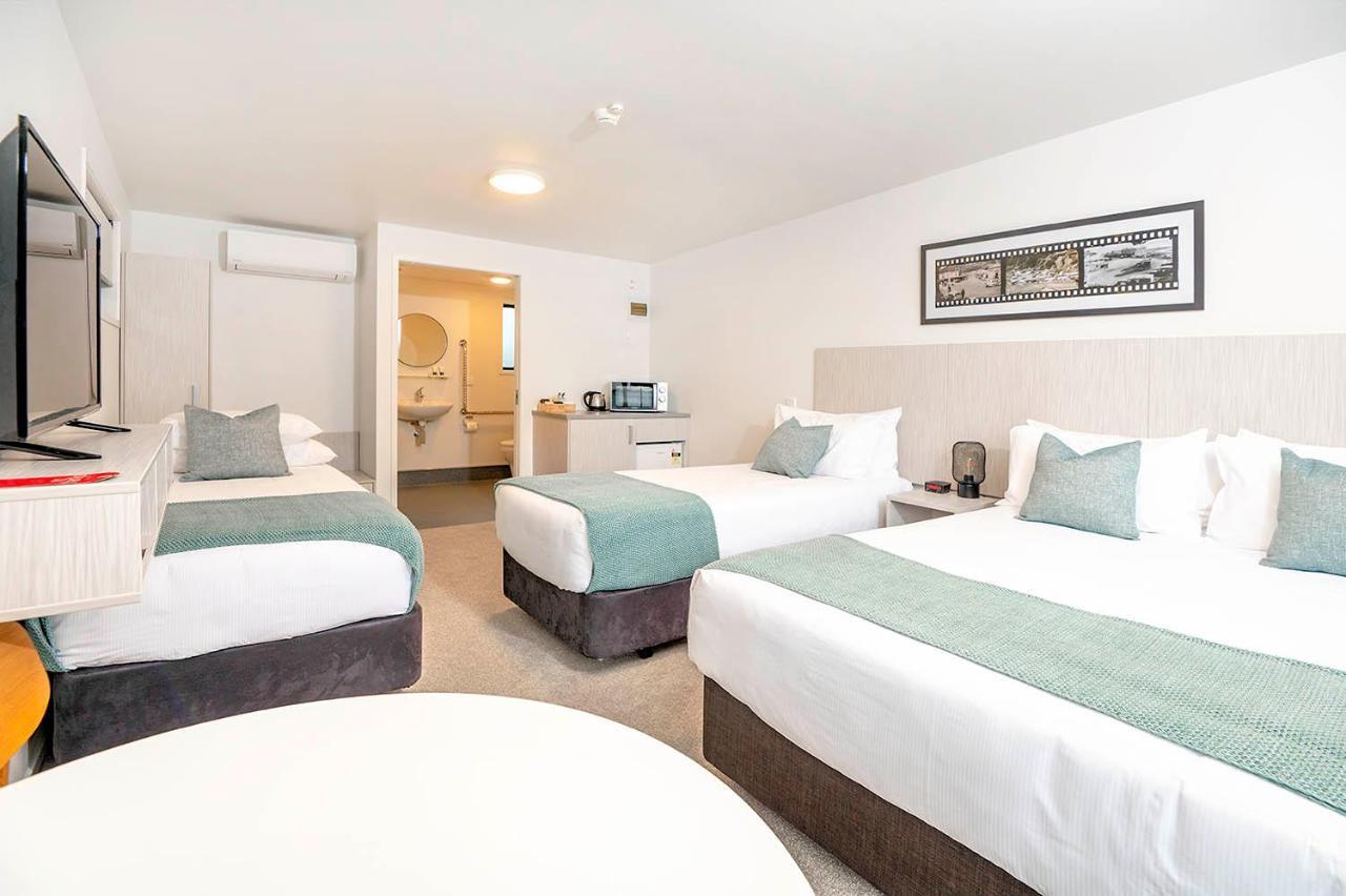 The Com Plex Motel Whakatane Buitenkant foto