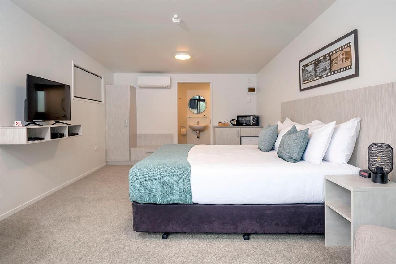 The Com Plex Motel Whakatane Buitenkant foto