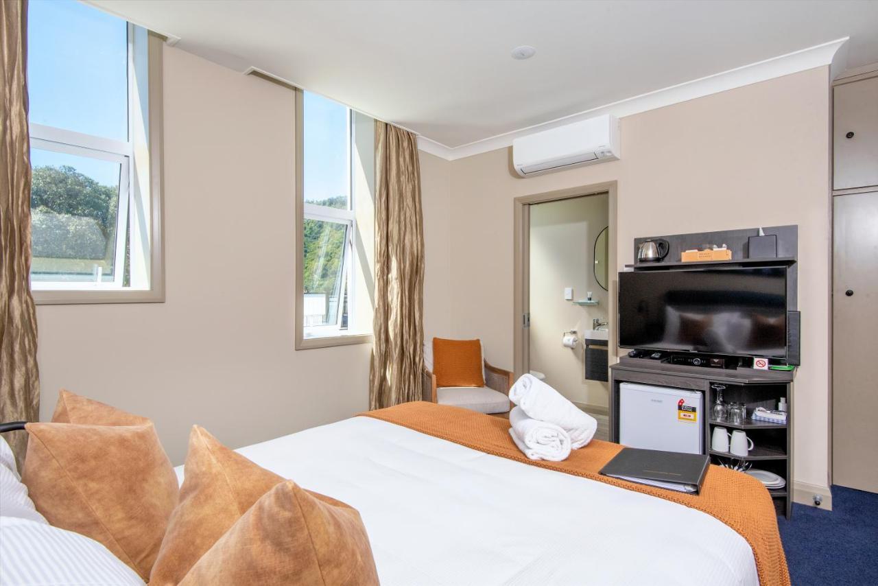 The Com Plex Motel Whakatane Buitenkant foto