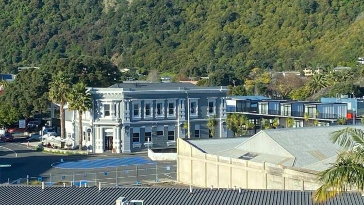 The Com Plex Motel Whakatane Buitenkant foto